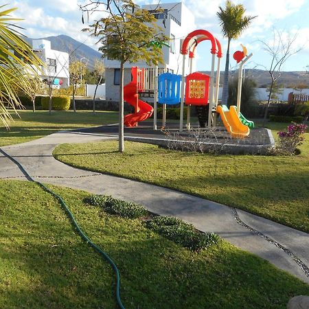 Hermosa Casa En Orilla Del Lago -Zona De Villedos- San Cristobal Zapotitlan Екстер'єр фото